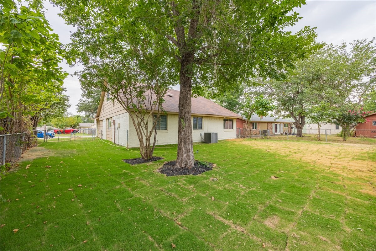 532 Kent Drive Lewisville TX 75067
