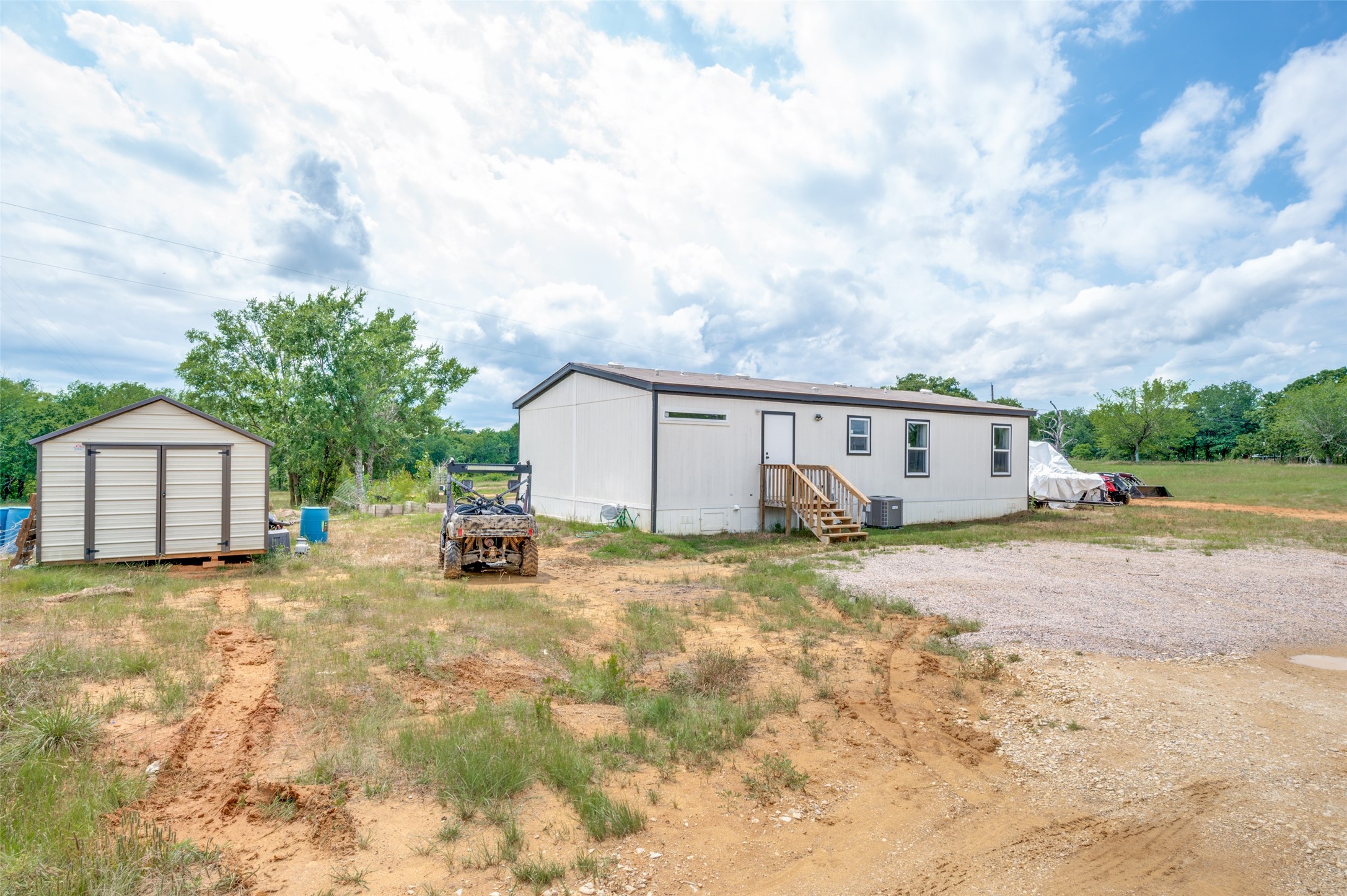 1932 County Road 222 Gainesville TX 76240