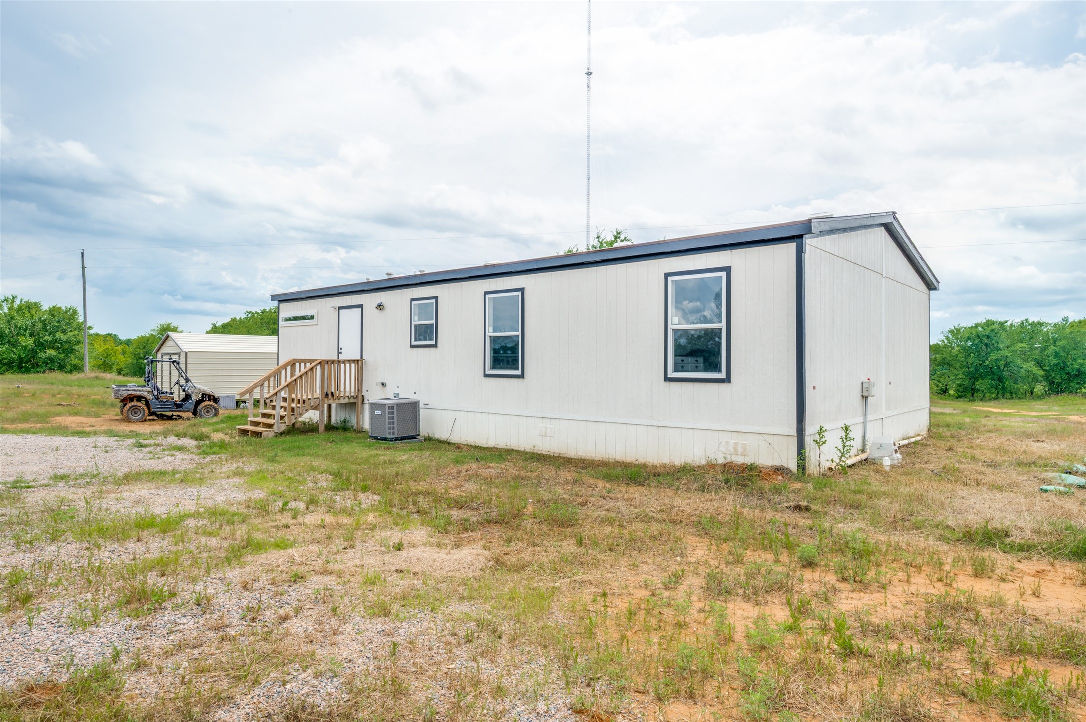 1932 County Road 222 Gainesville TX 76240