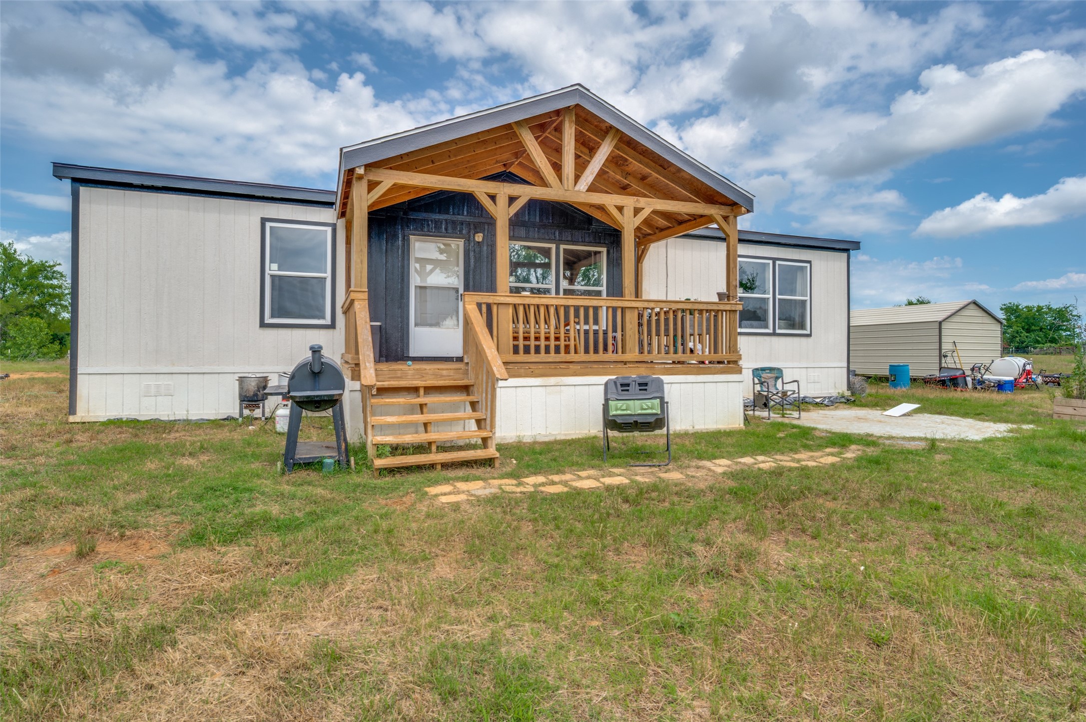1932 County Road 222 Gainesville TX 76240