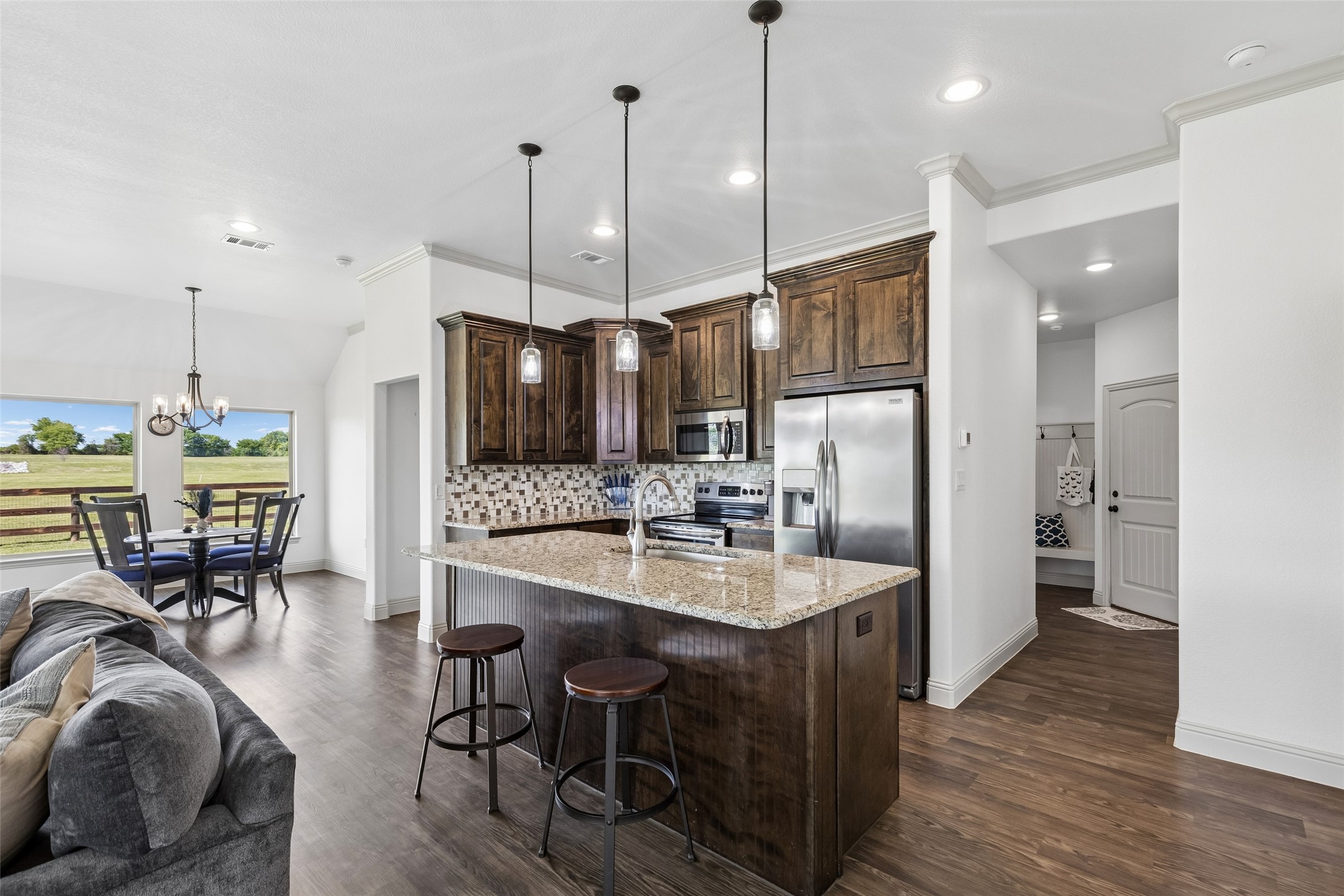 8800 Fishtrap Road Cross Roads TX 76227