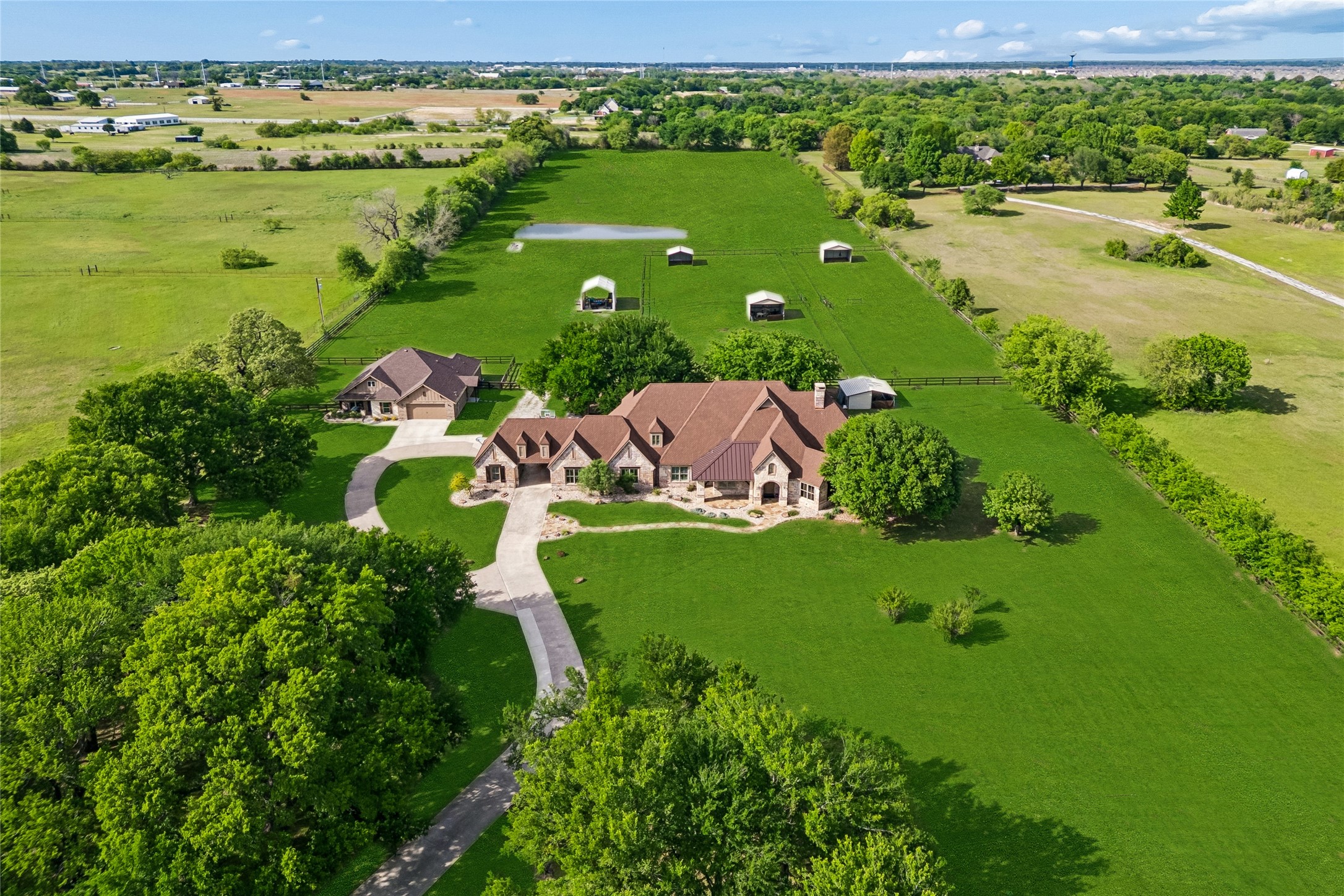 8800 Fishtrap Road Cross Roads TX 76227
