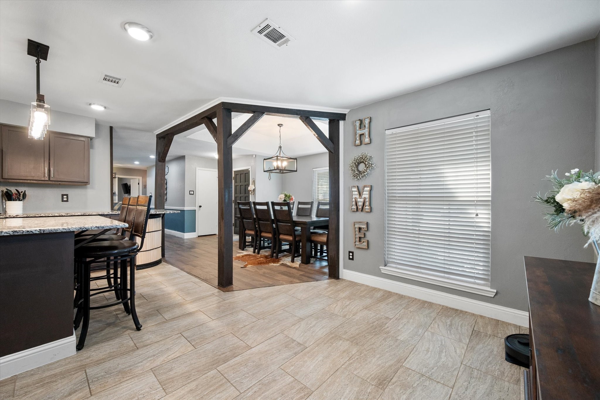 10124 Stoneleigh Drive Benbrook TX 76126