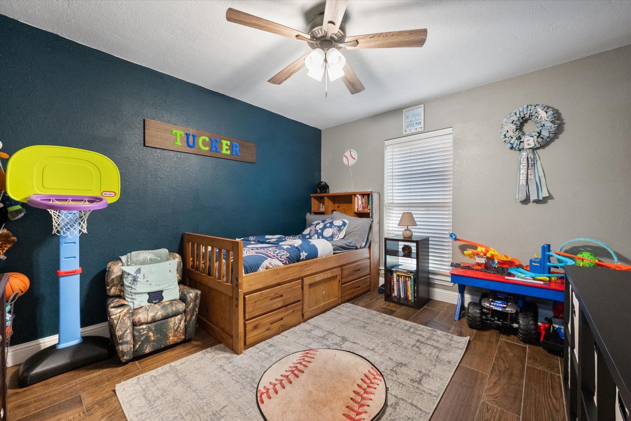 10124 Stoneleigh Drive Benbrook TX 76126