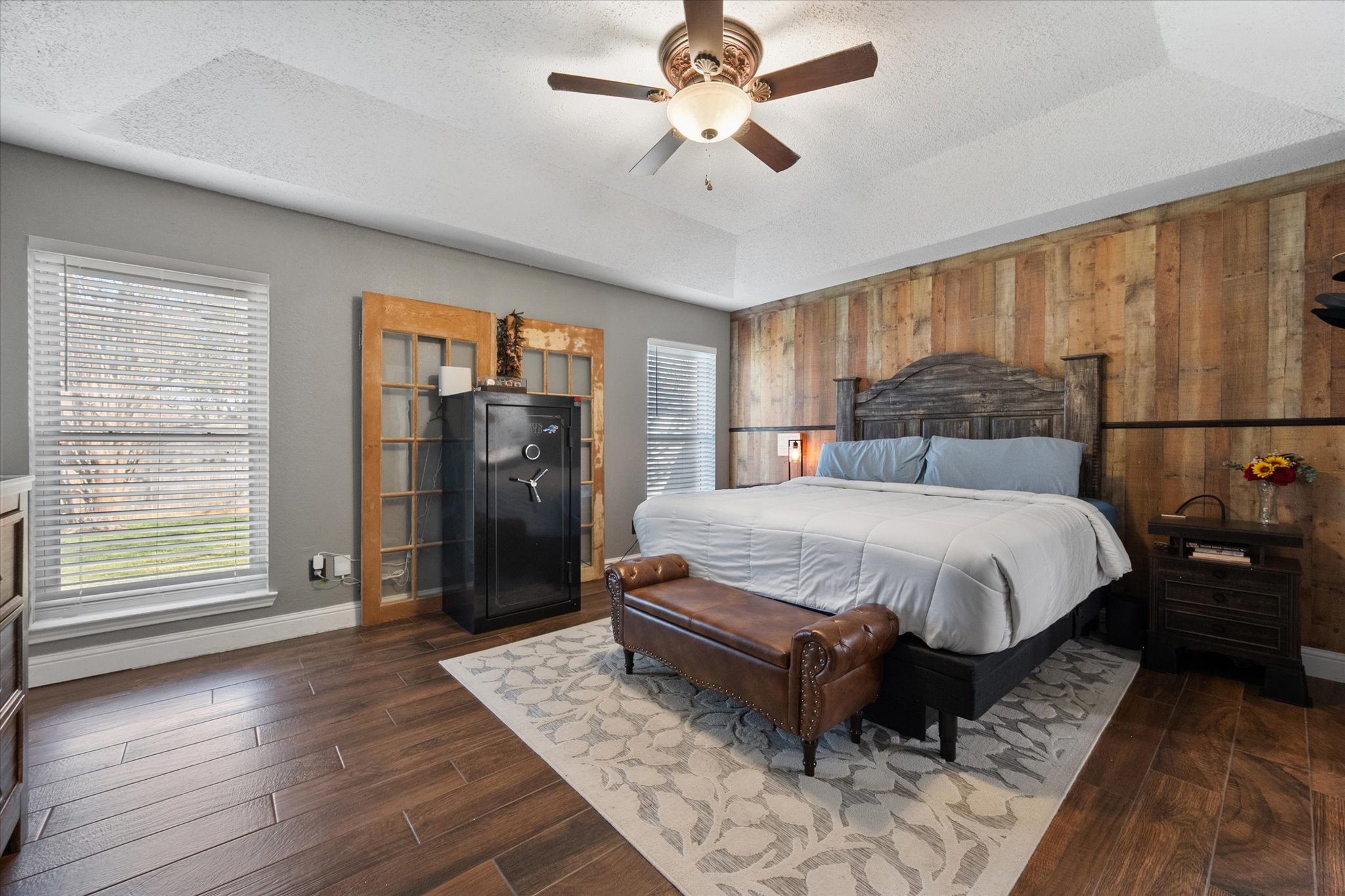 10124 Stoneleigh Drive Benbrook TX 76126