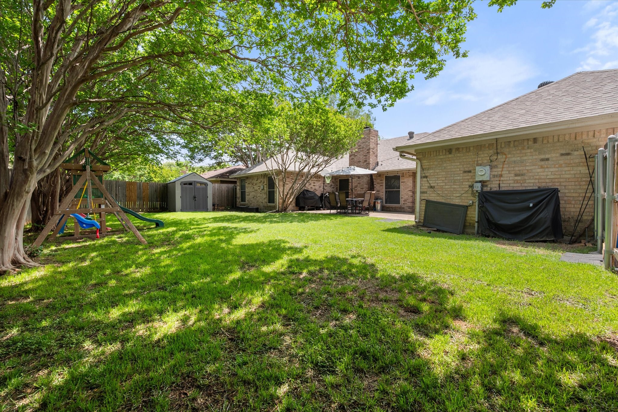 10124 Stoneleigh Drive Benbrook TX 76126
