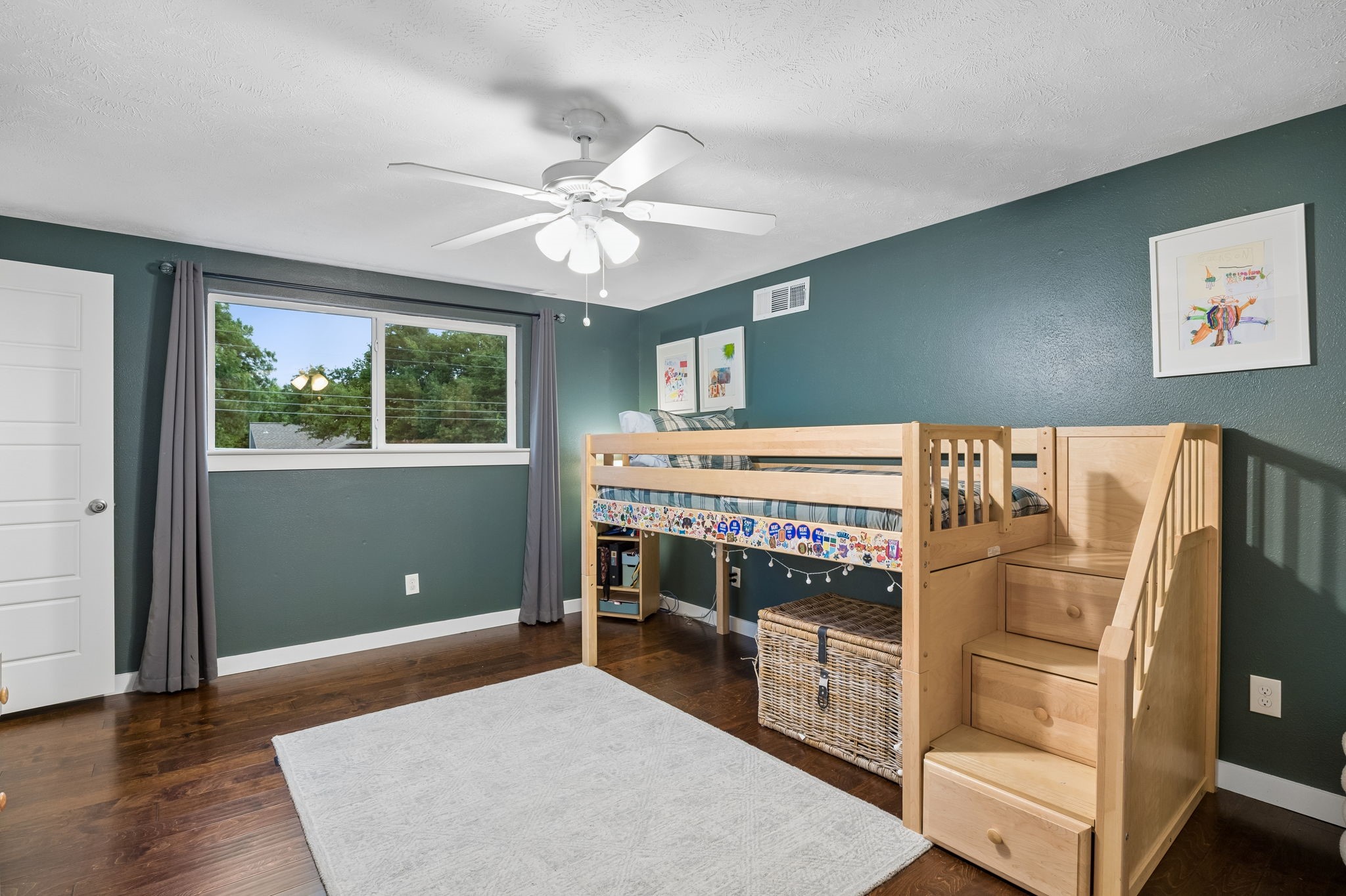 9927 Edgecove Drive Dallas TX 75238