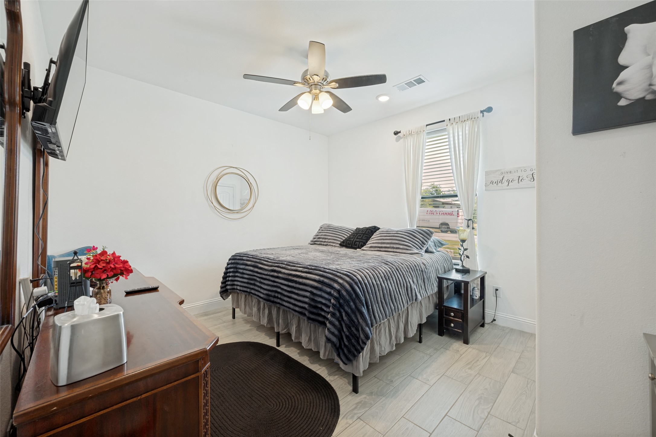 2404 Beverly Drive Granbury TX 76048
