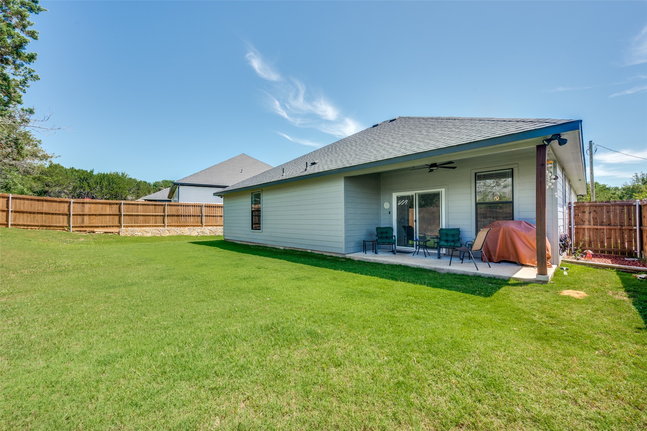 2404 Beverly Drive Granbury TX 76048