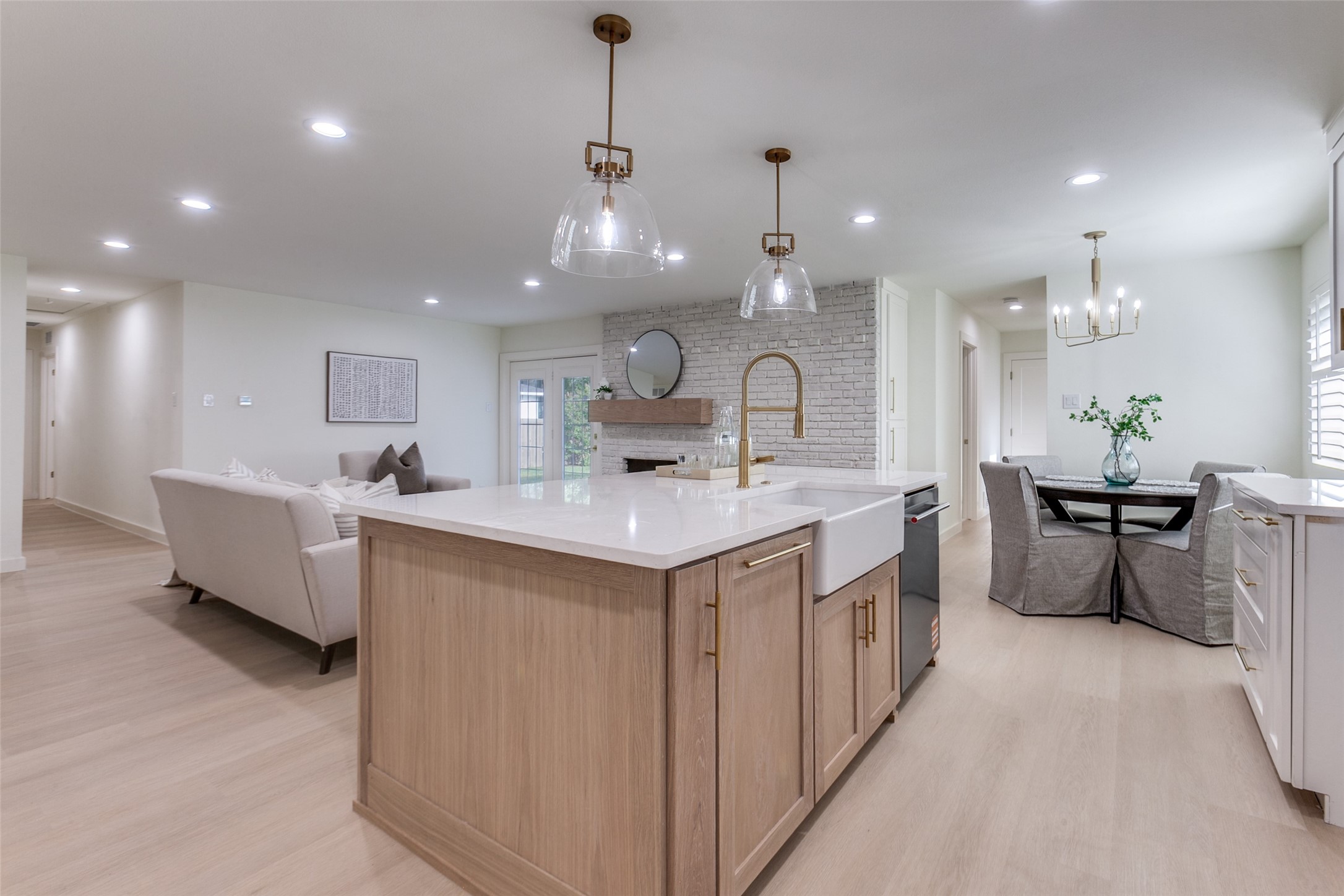 1409 Navaho Trail Richardson TX 75080