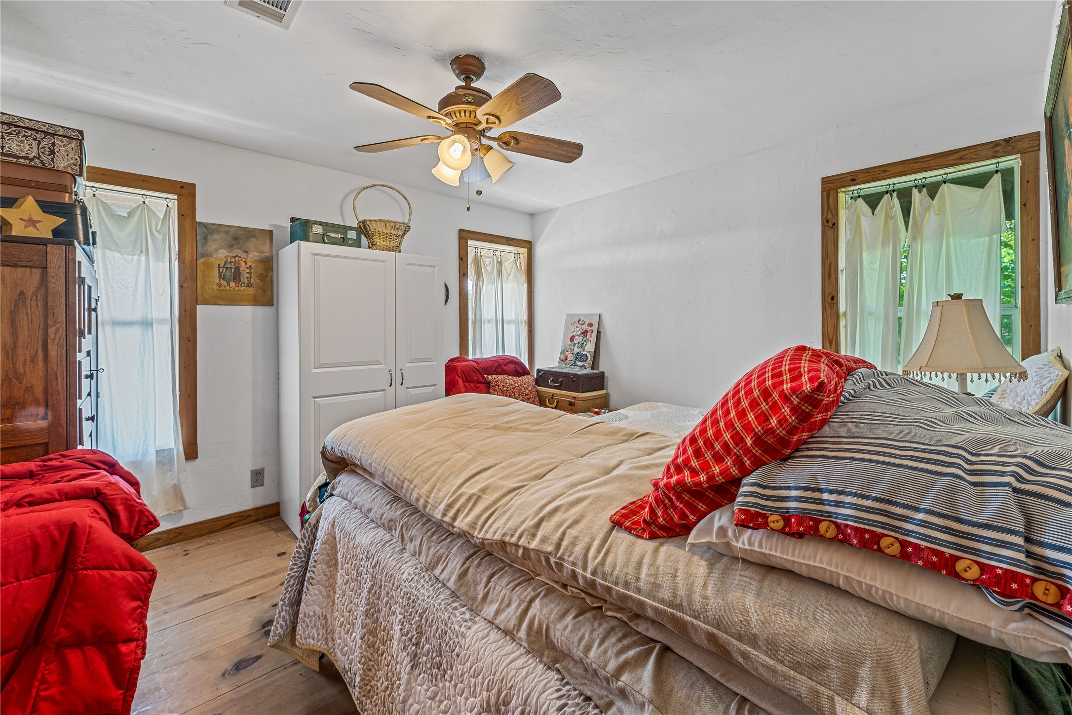 1333 Private Road 2120 Meridian TX 76665