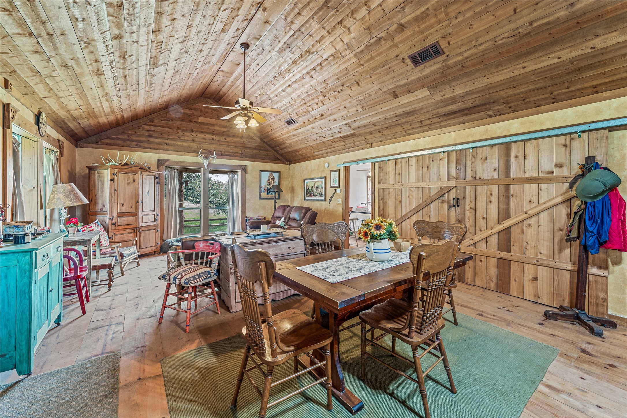 1333 Private Road 2120 Meridian TX 76665
