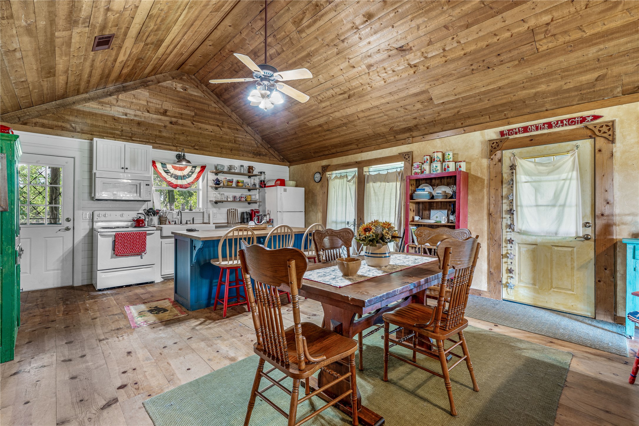 1333 Private Road 2120 Meridian TX 76665