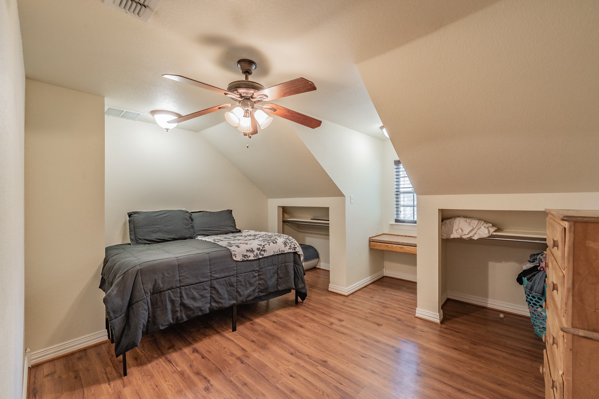 2865 J E Woody Road Springtown TX 76082