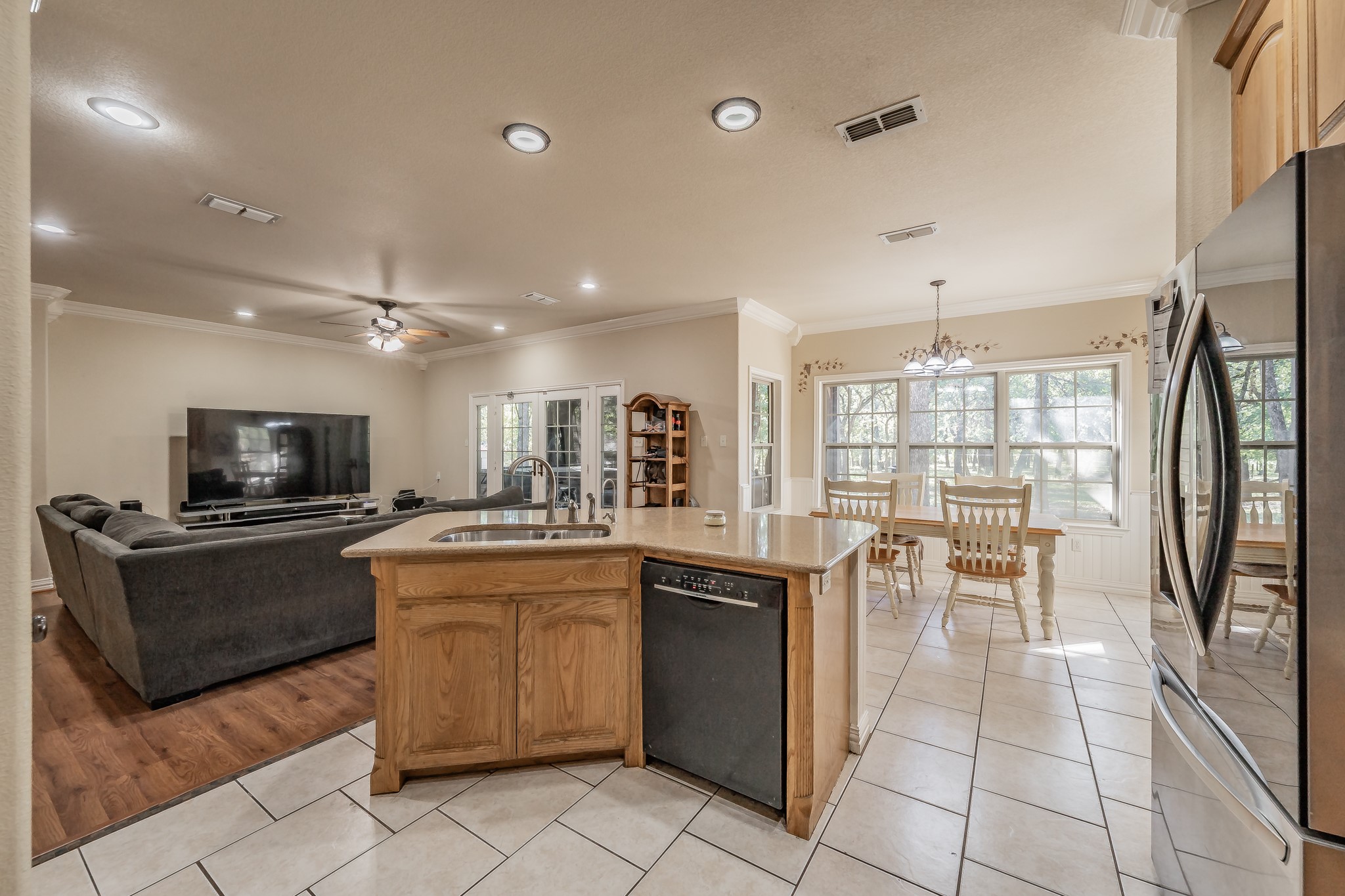 2865 J E Woody Road Springtown TX 76082