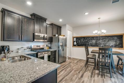 2724 Pease Drive Forney TX 75126
