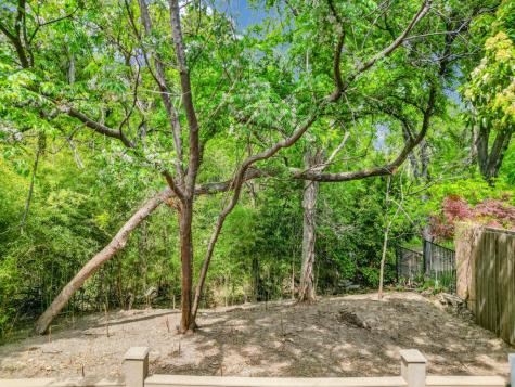 6205 Twin Oaks Circle Dallas TX 75240