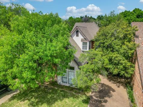 6205 Twin Oaks Circle Dallas TX 75240