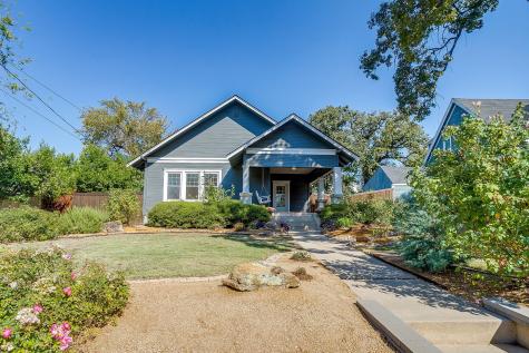 115 E Akard Street Weatherford TX 76086