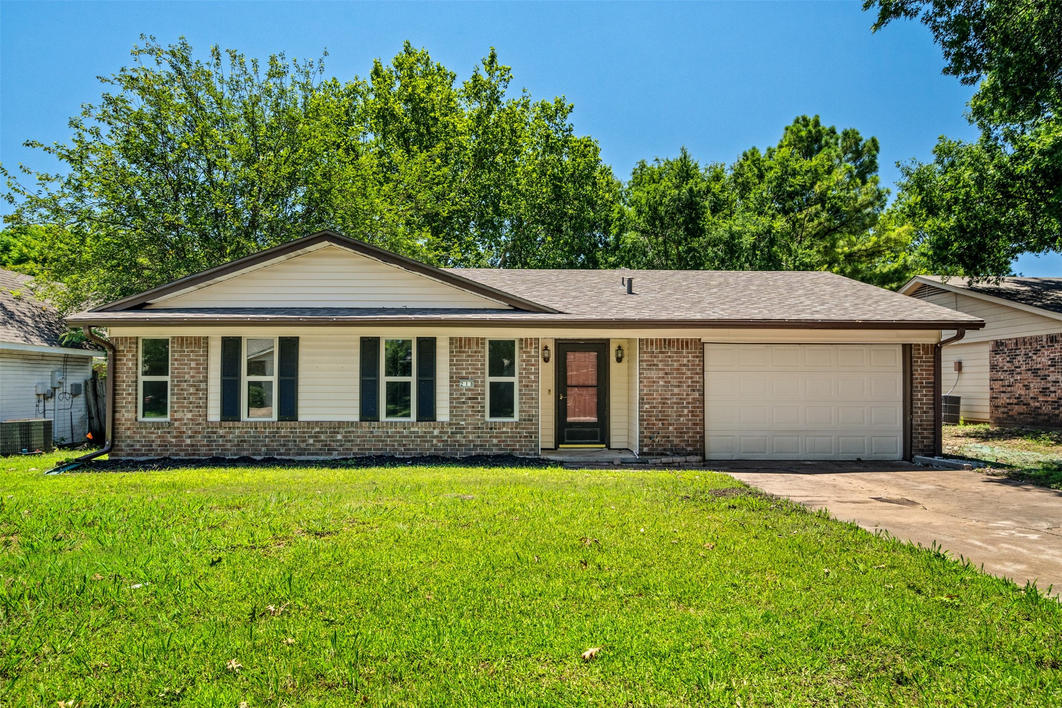 218 Utah Street Sherman TX 75090