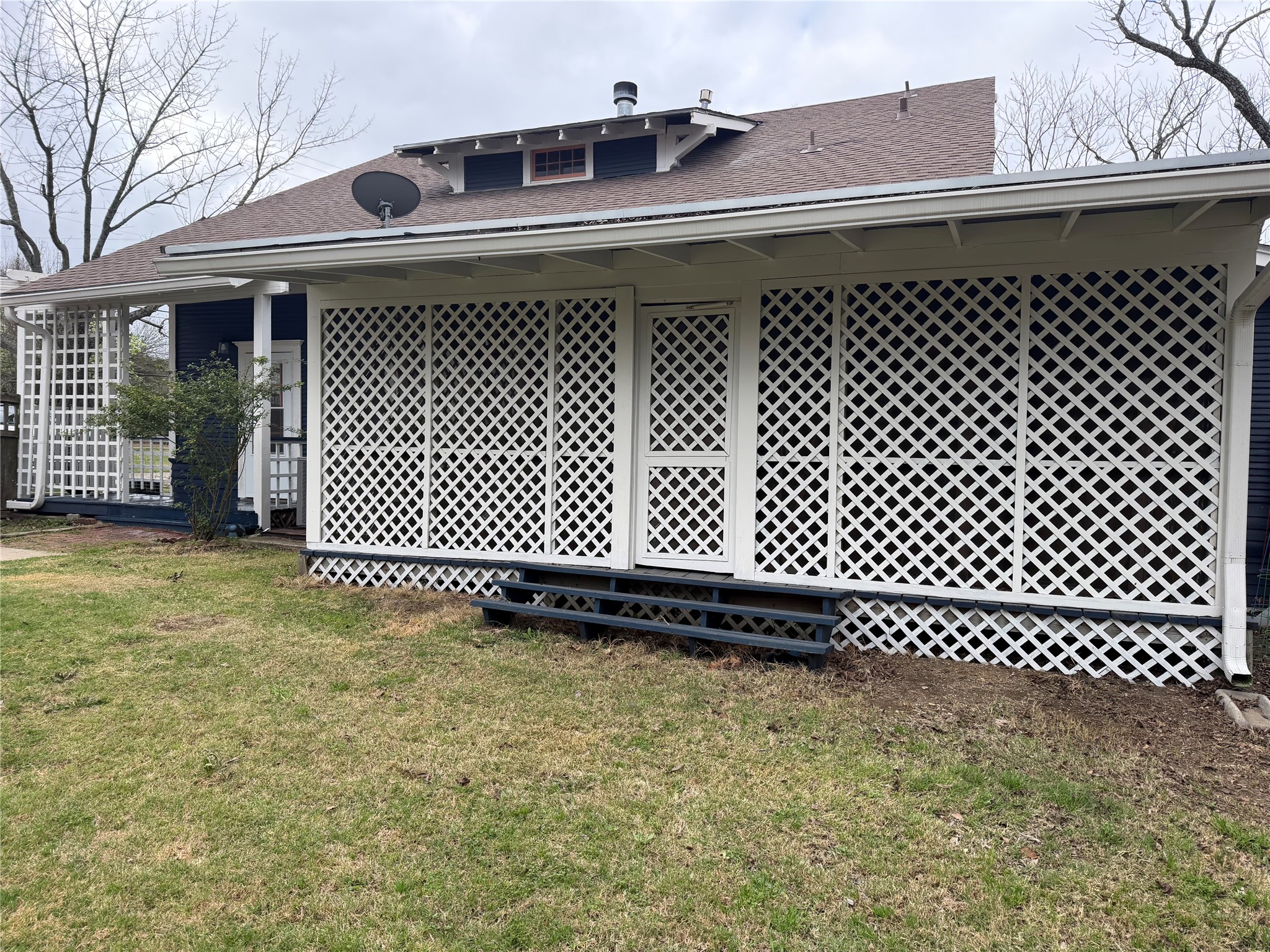 132 S Ward Street Italy TX 76651
