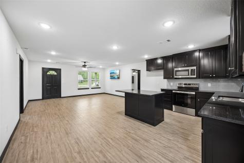 1008 Hereford Drive Springtown TX 76082