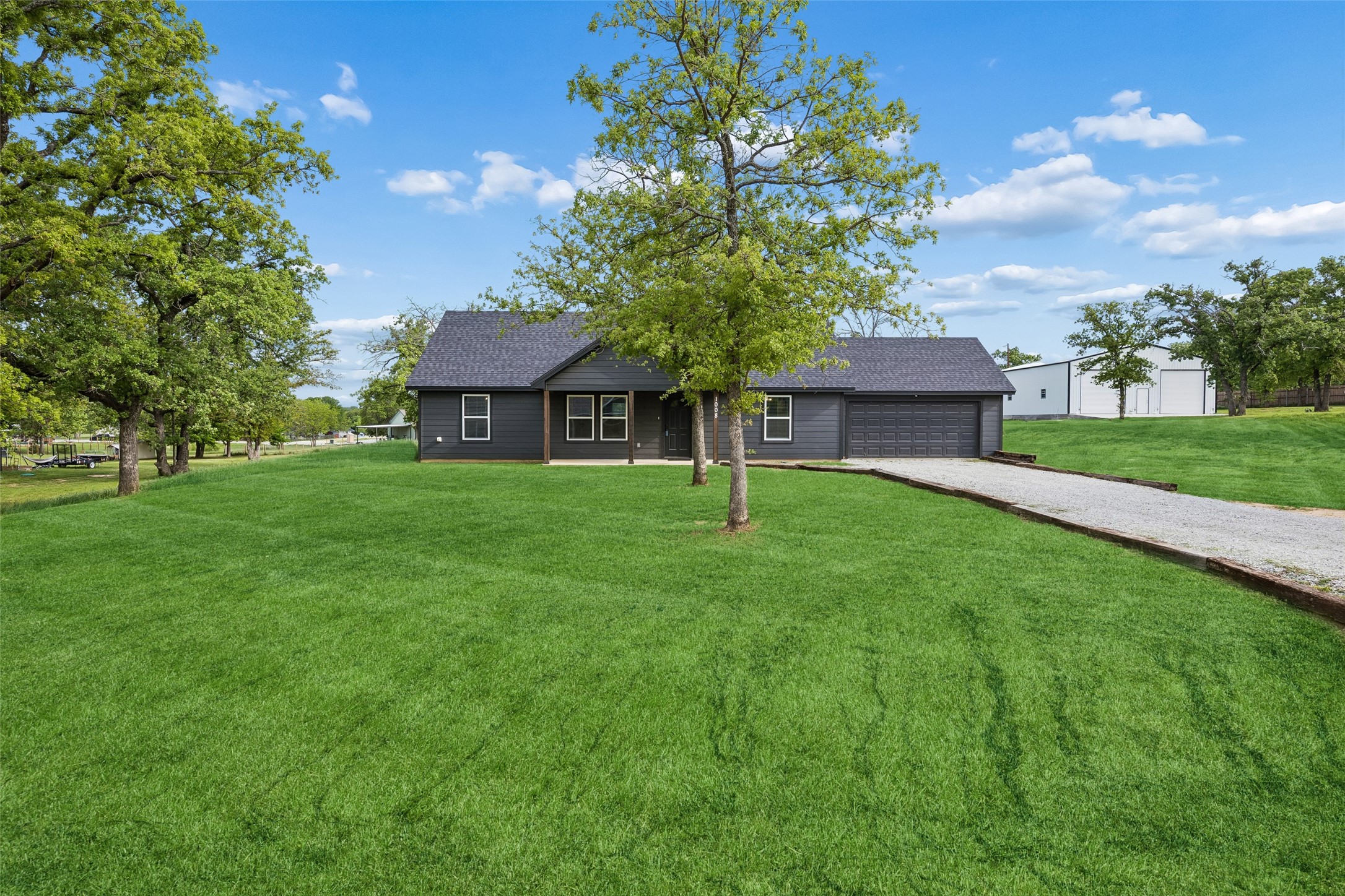 1008 Hereford Drive Springtown TX 76082