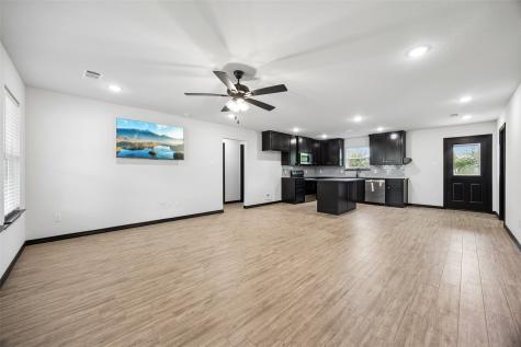 1008 Hereford Drive Springtown TX 76082