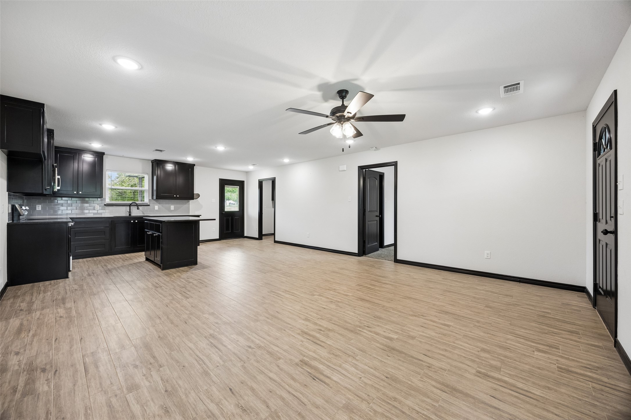 1008 Hereford Drive Springtown TX 76082