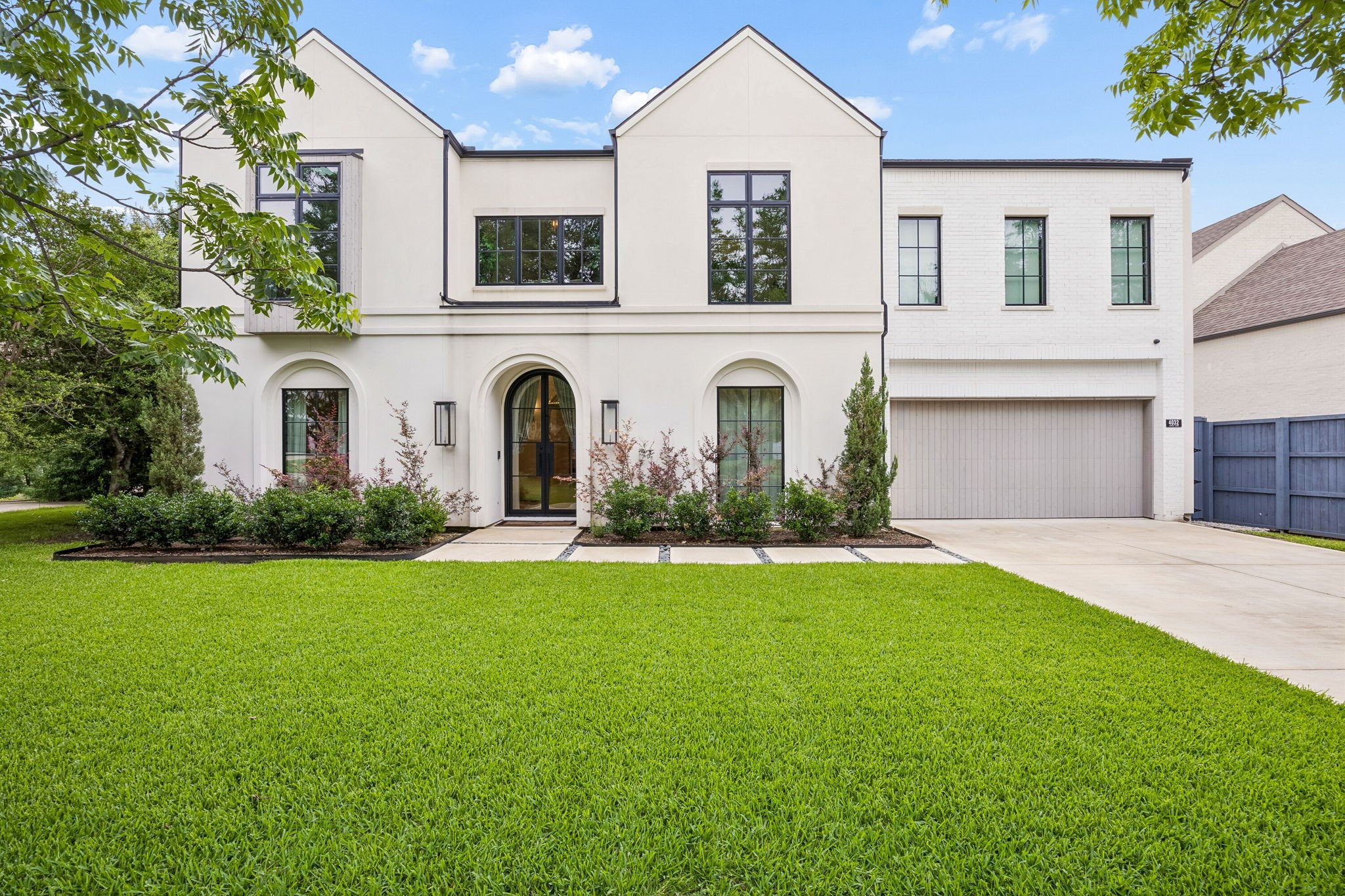 4032 Lively Lane Dallas TX 75220
