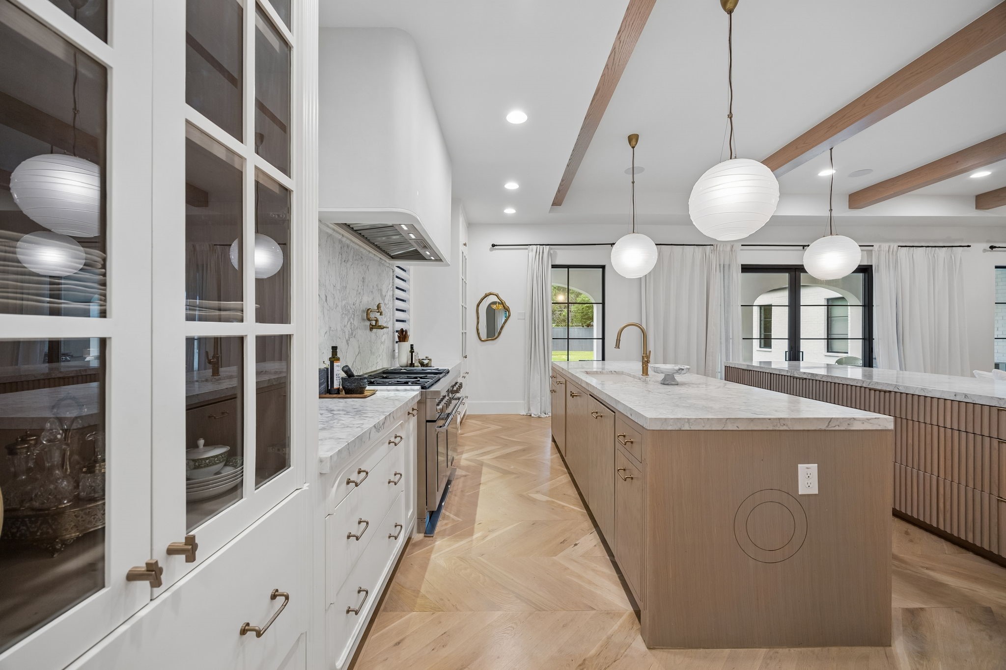 4032 Lively Lane Dallas TX 75220