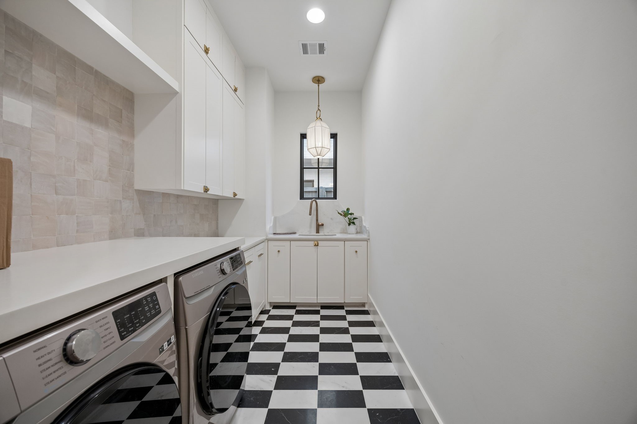 4032 Lively Lane Dallas TX 75220