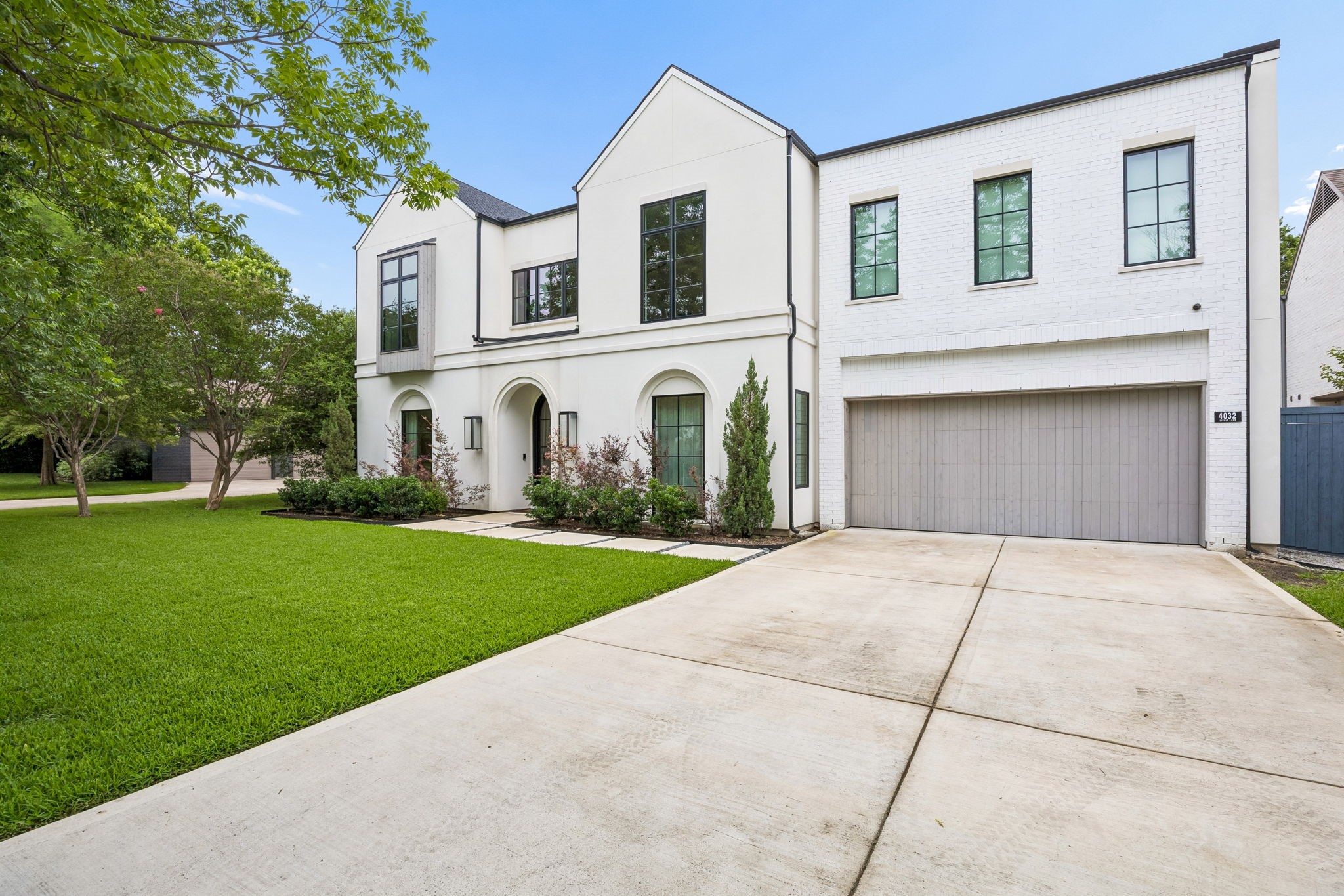 4032 Lively Lane Dallas TX 75220