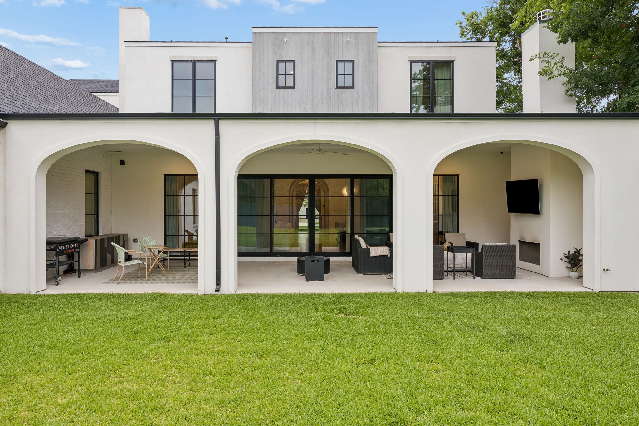 4032 Lively Lane Dallas TX 75220