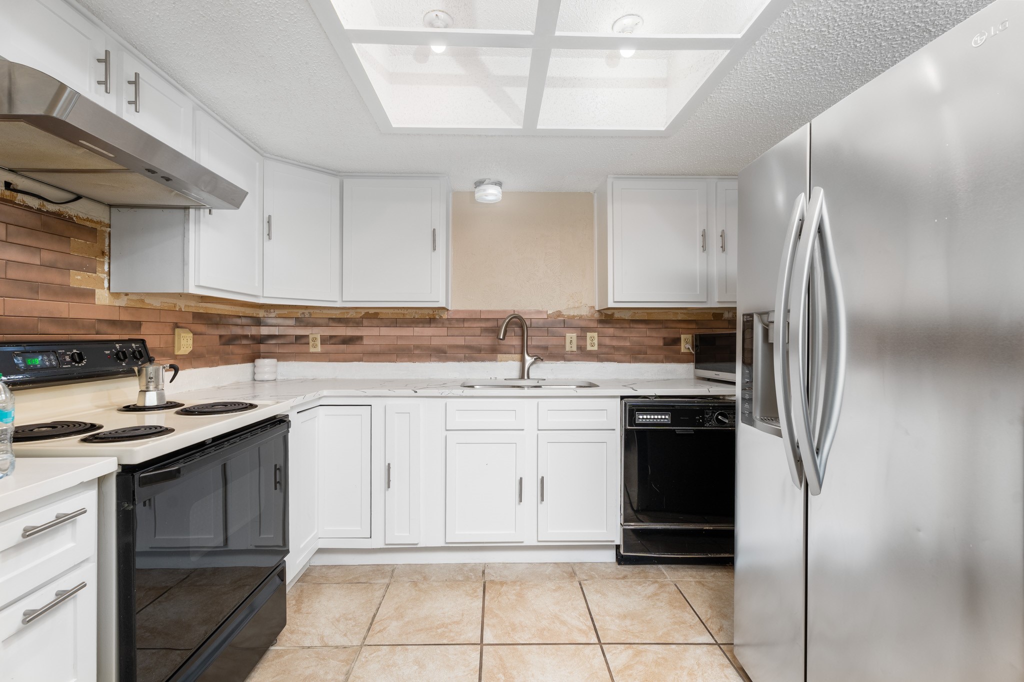 1914 Snowmass Lane Garland TX 75044