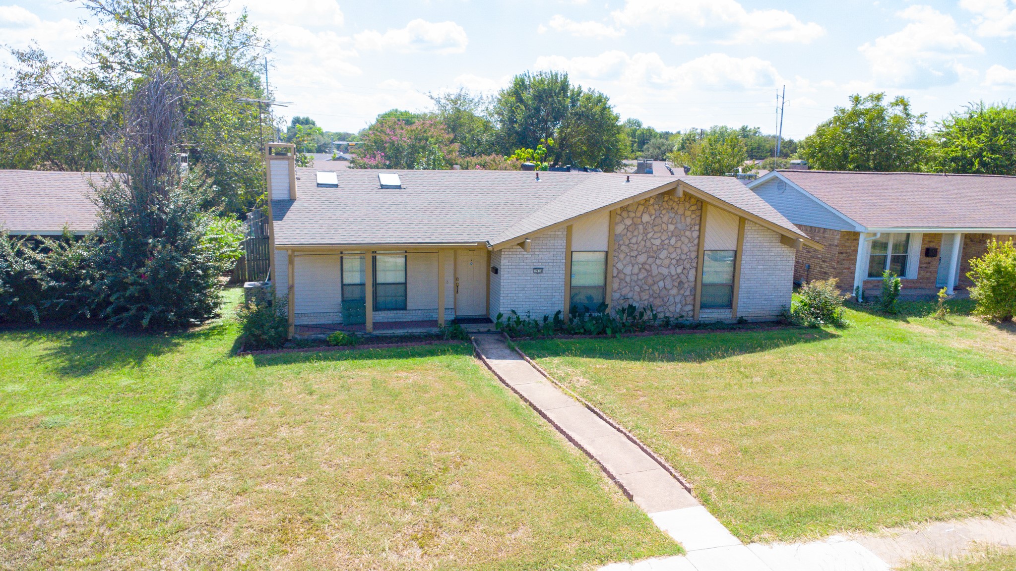 1914 Snowmass Lane Garland TX 75044