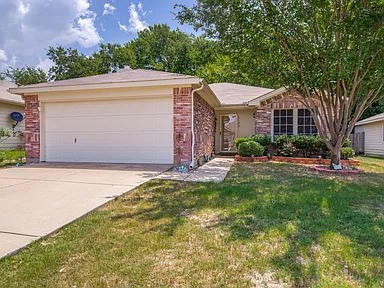 1105 Oak Hollow Lane Anna TX 75409