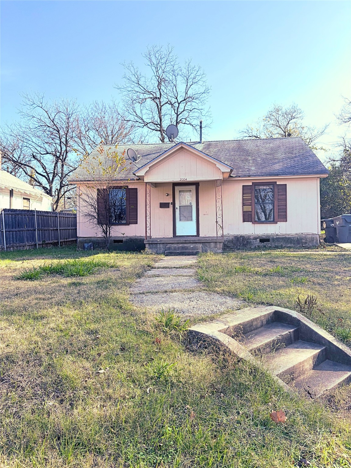 2004 Avondale Avenue Waco TX 76707