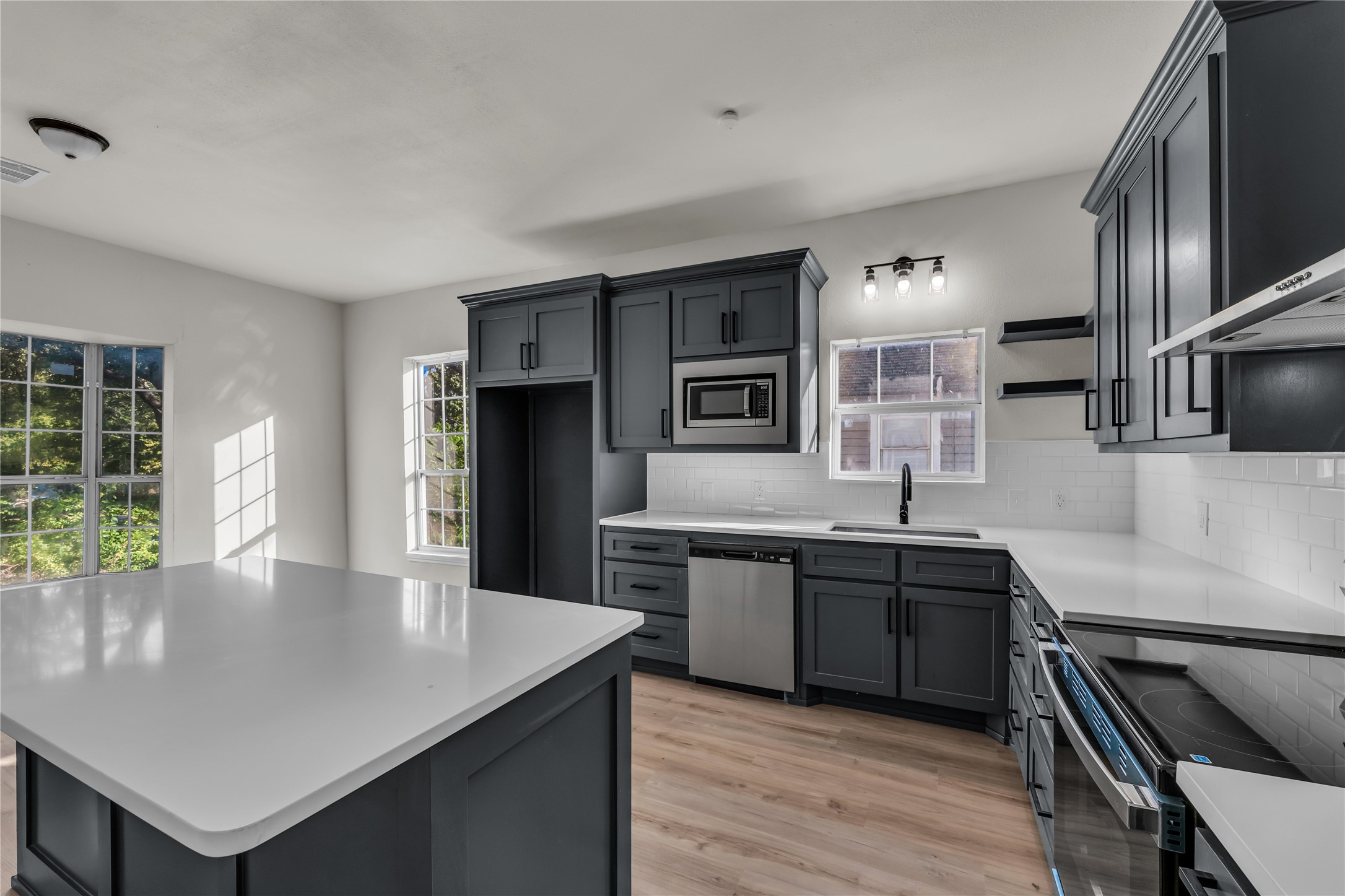 2524 Mcferrin Avenue Waco TX 76708