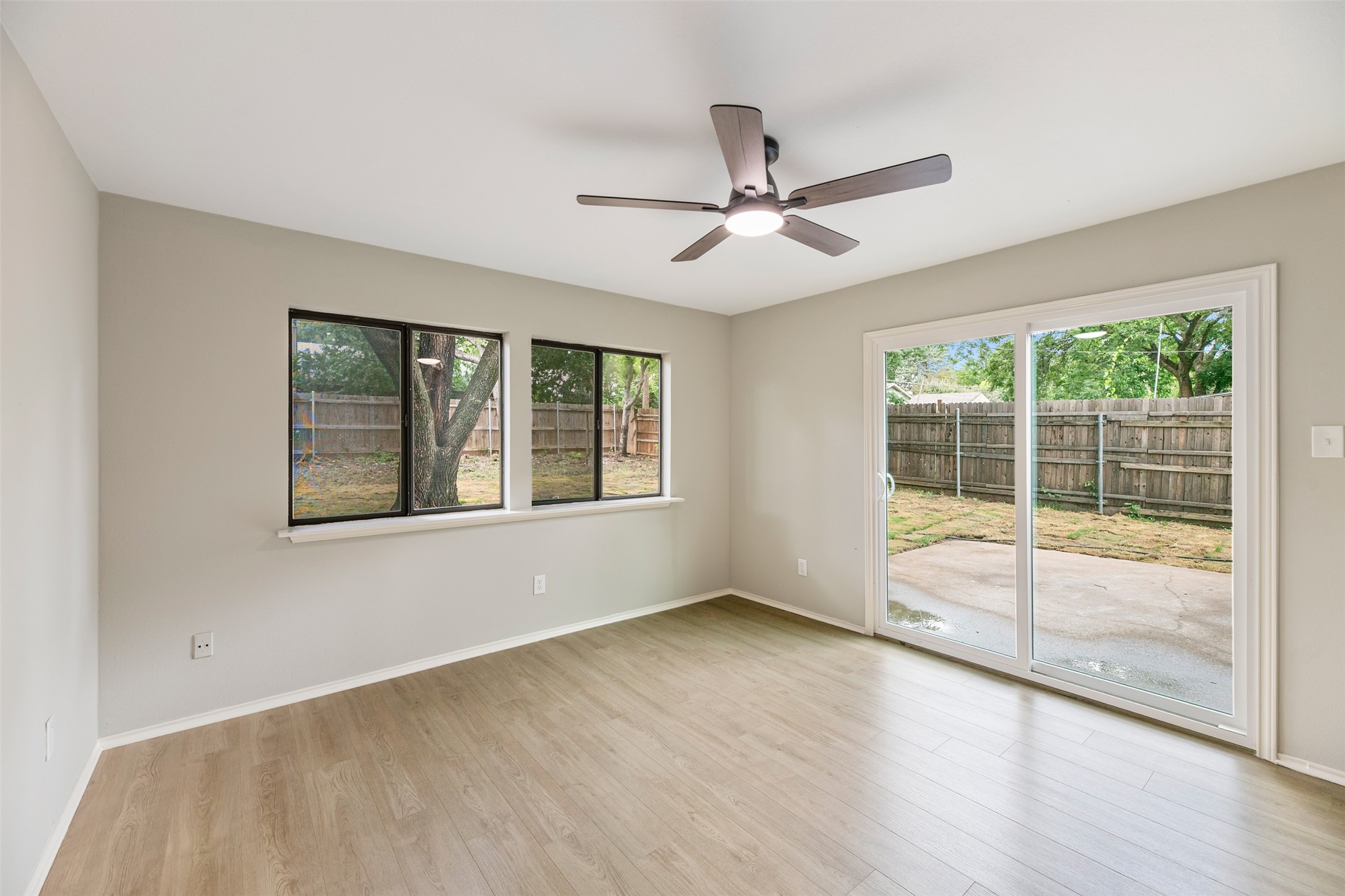 1906 Bosque Lane Arlington TX 76006