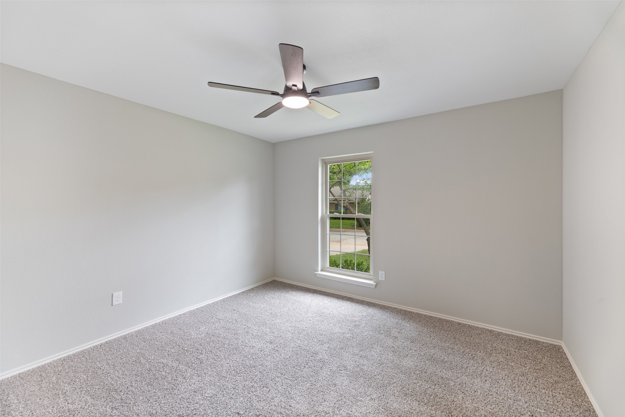 1906 Bosque Lane Arlington TX 76006