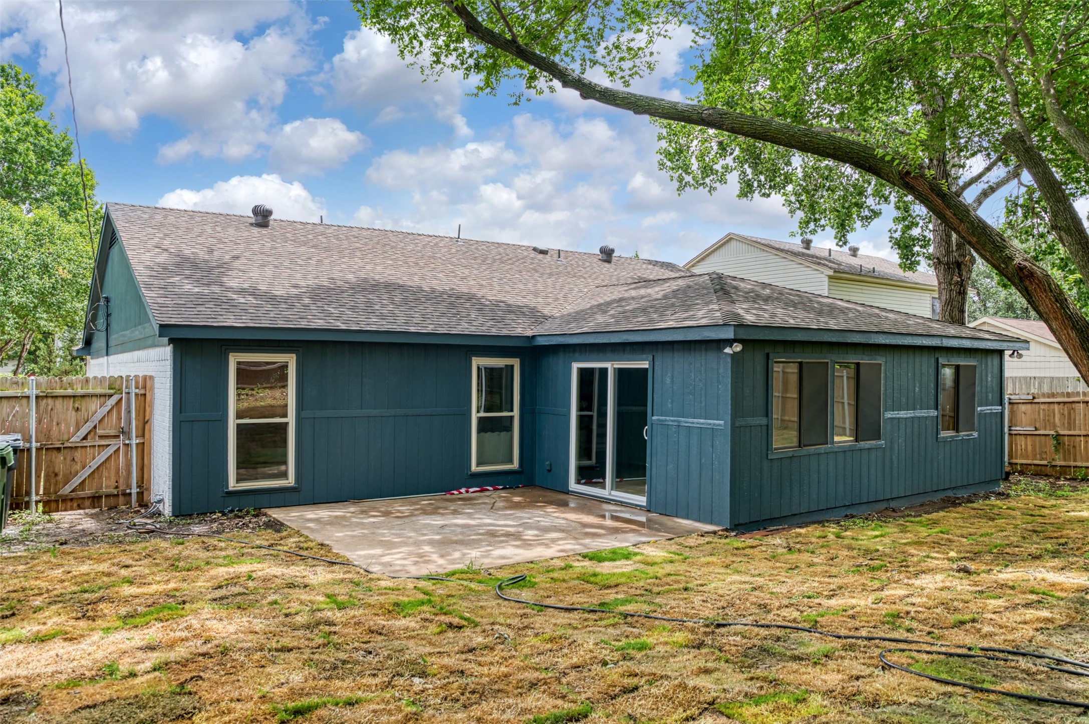1906 Bosque Lane Arlington TX 76006