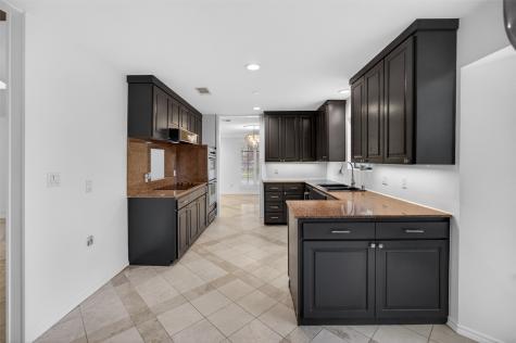 4915 Cross Creek Court Arlington TX 76017