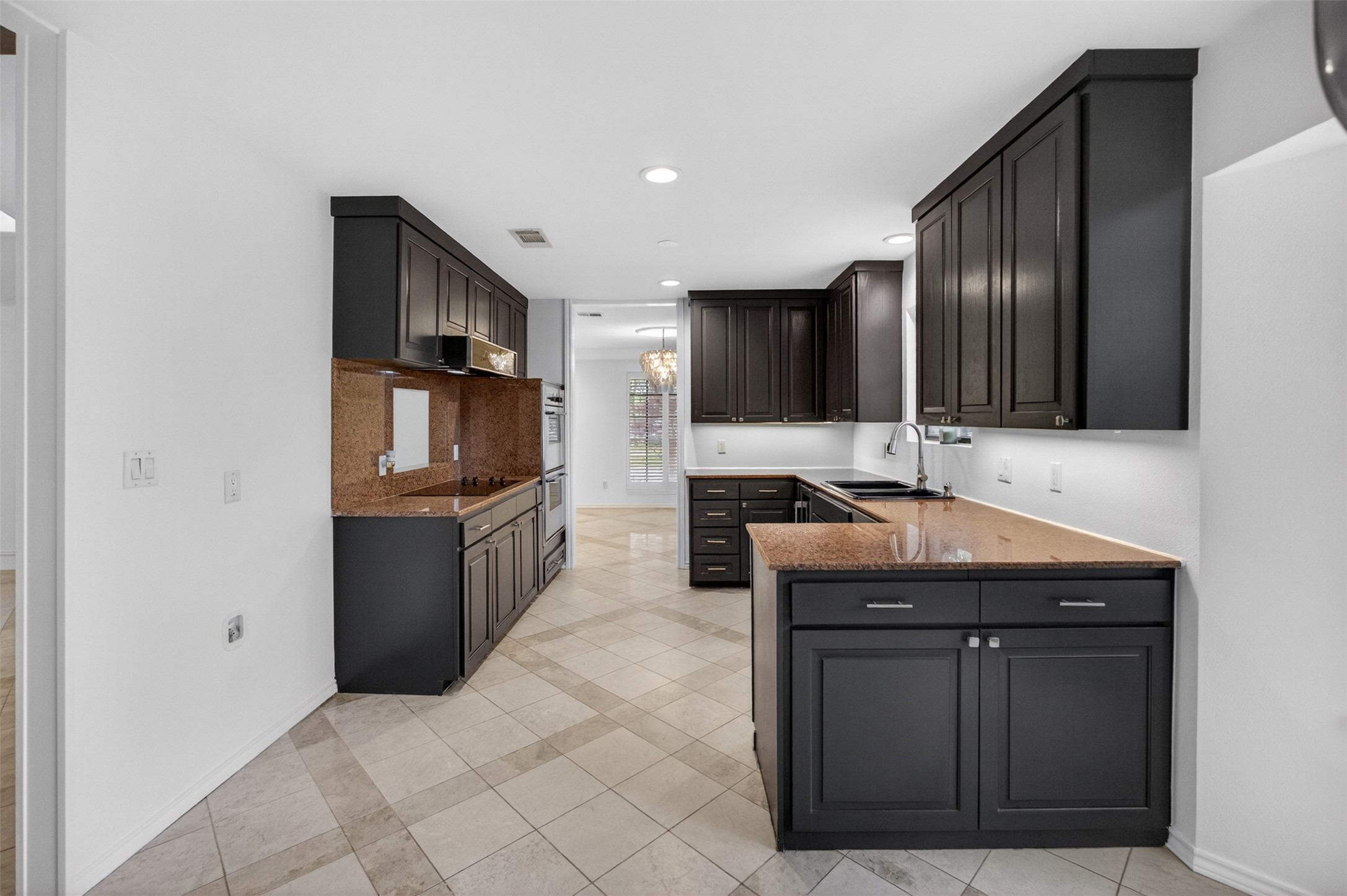 4915 Cross Creek Court Arlington TX 76017