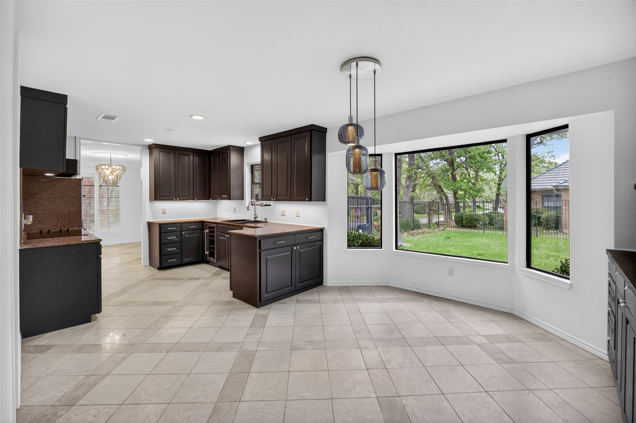 4915 Cross Creek Court Arlington TX 76017