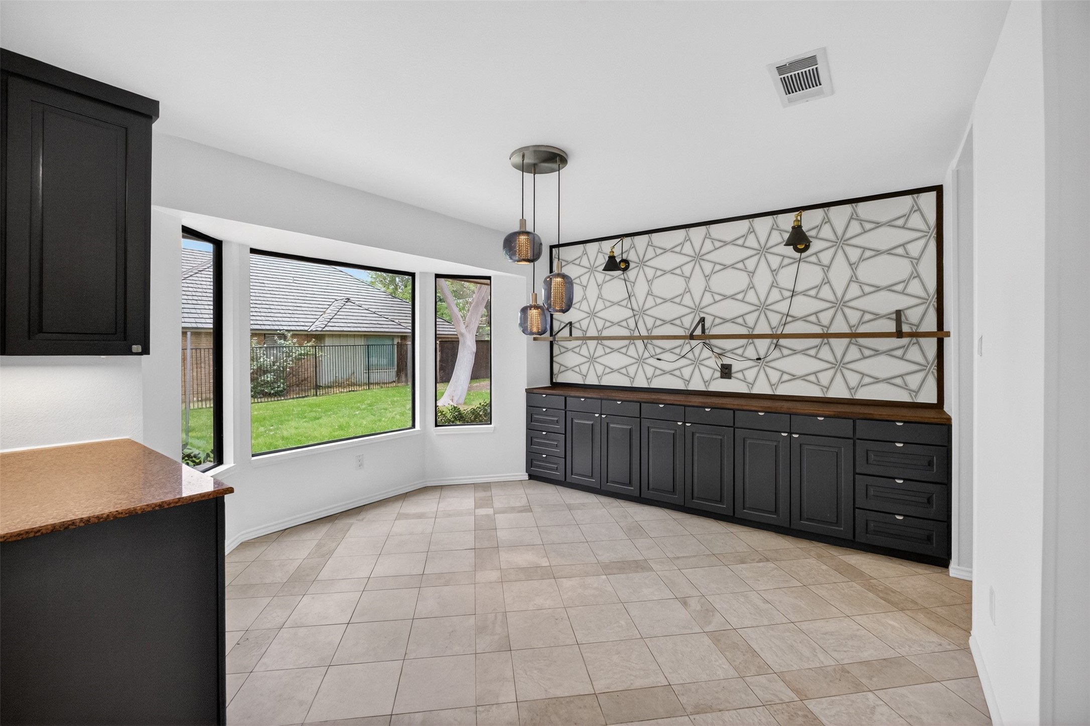 4915 Cross Creek Court Arlington TX 76017