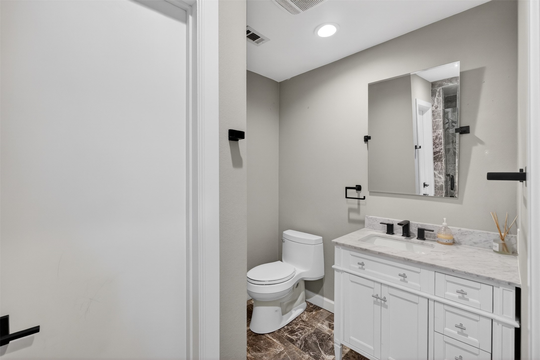4915 Cross Creek Court Arlington TX 76017