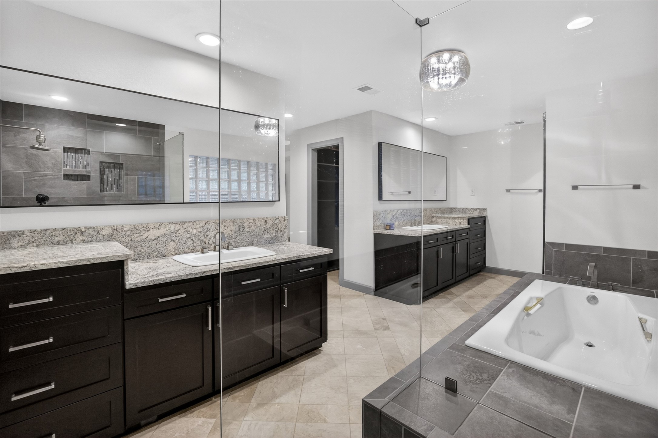 4915 Cross Creek Court Arlington TX 76017