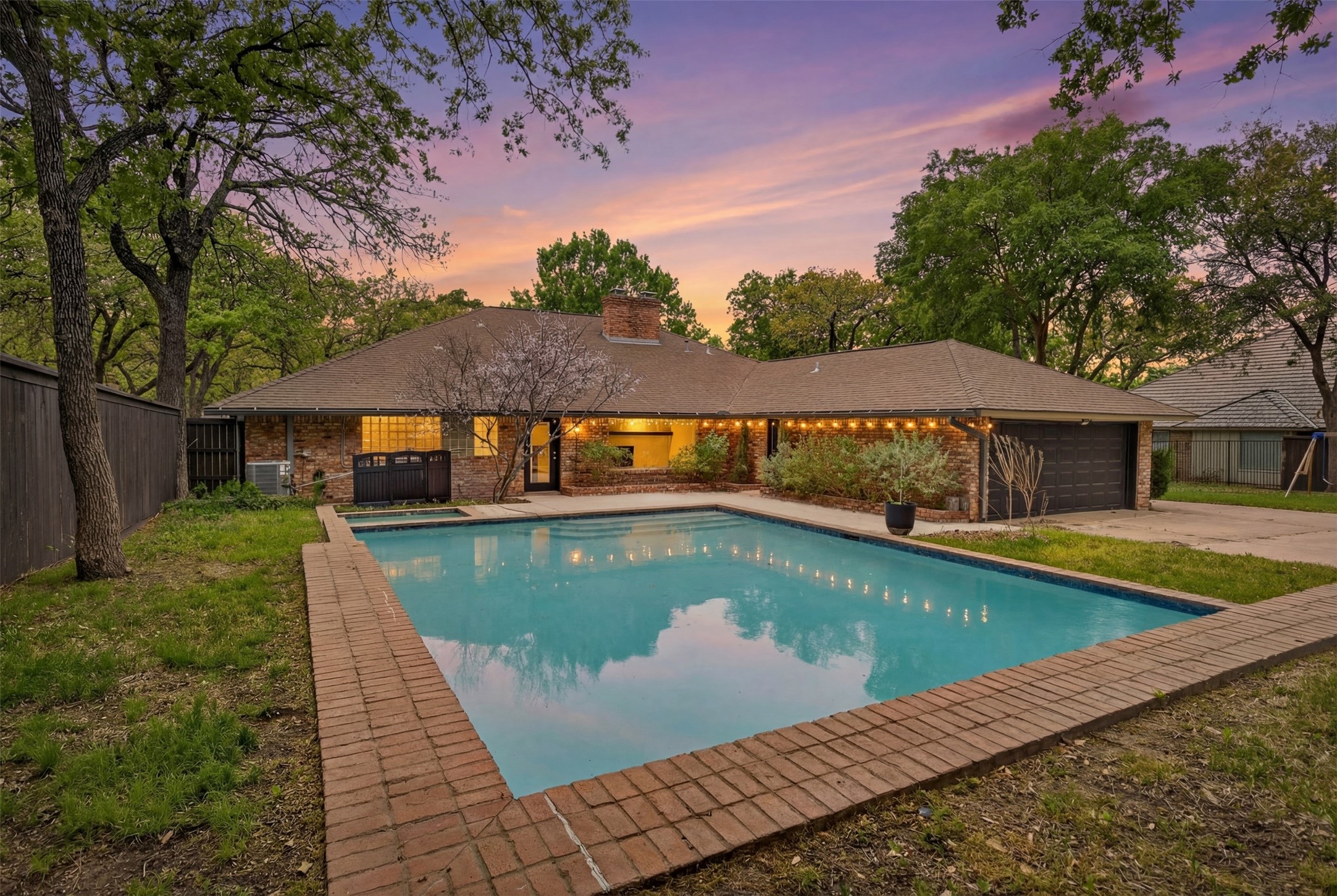 4915 Cross Creek Court Arlington TX 76017