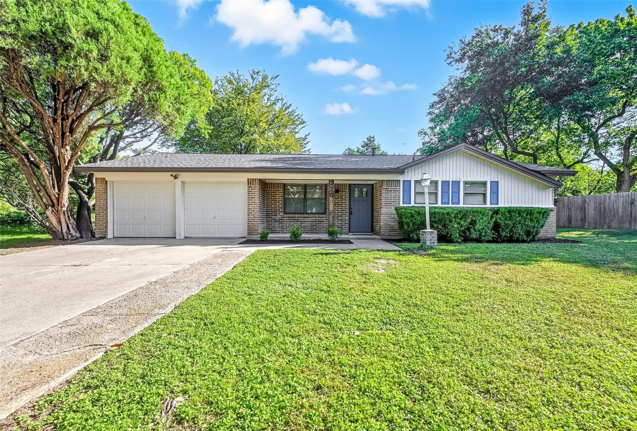 220 Page Court Hurst TX 76053